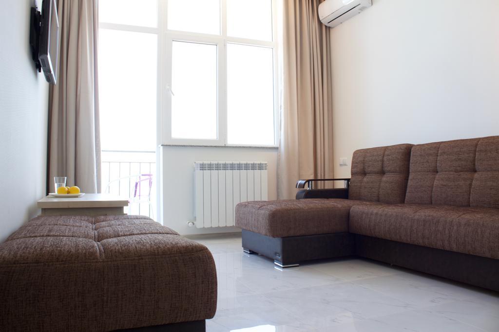 Apartments Inasaredze バトゥーミ エクステリア 写真