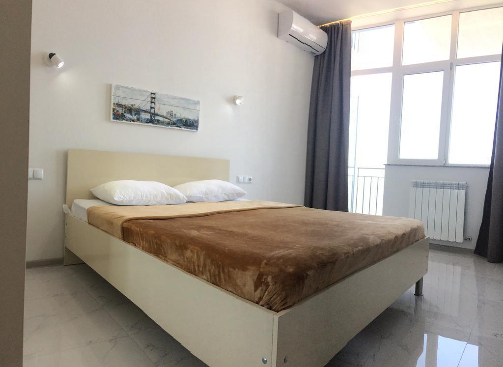 Apartments Inasaredze バトゥーミ エクステリア 写真
