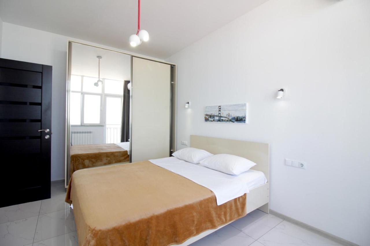 Apartments Inasaredze バトゥーミ エクステリア 写真